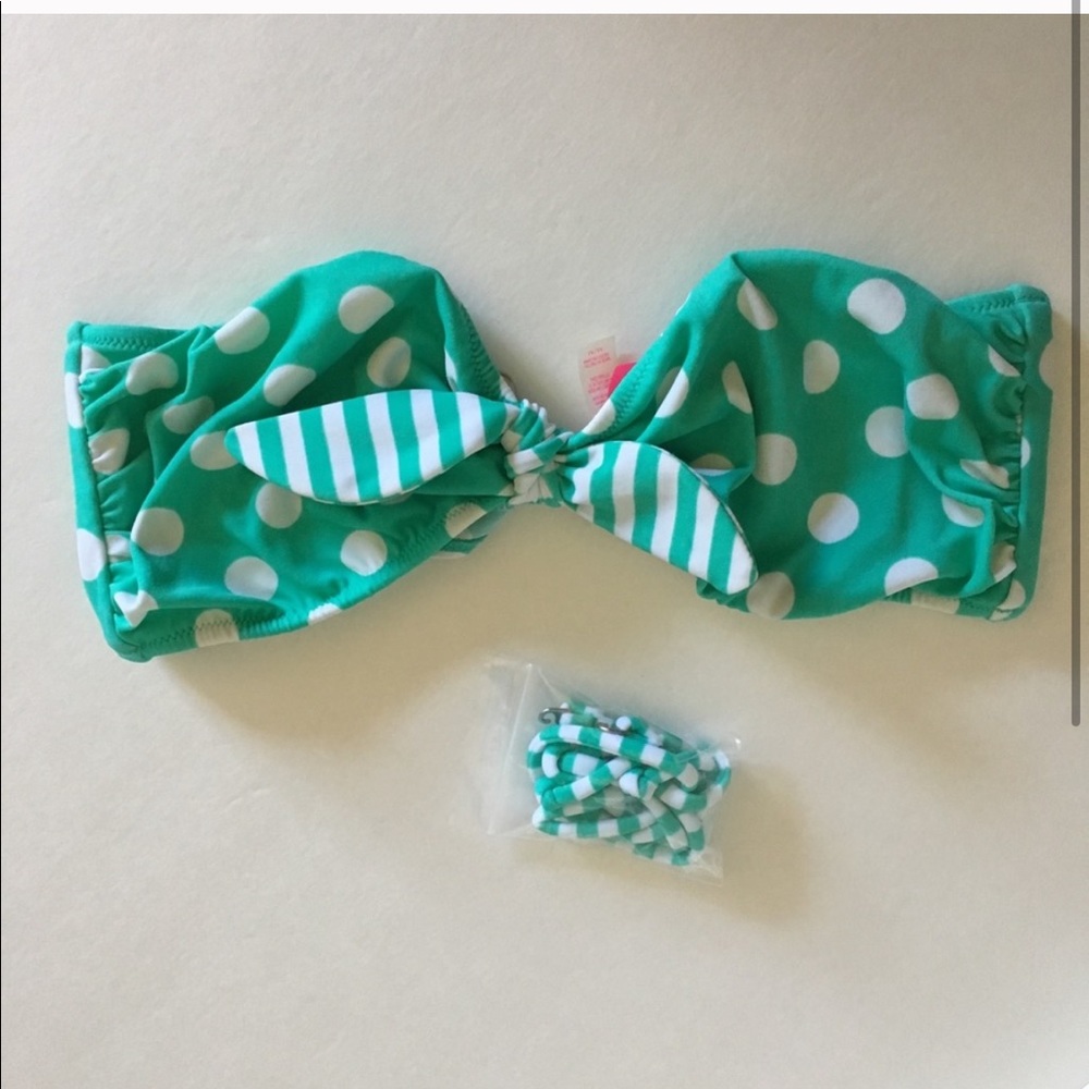 Bundle of VS Swim bottom and tops! - Picture 4 of 5